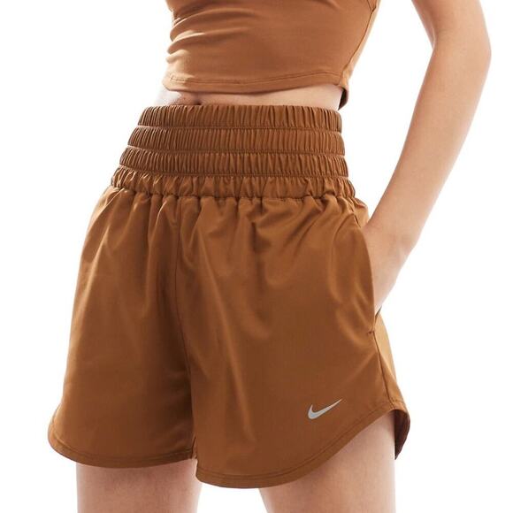 NWT Nike Training One High Rise 3 inch shorts in Rust Orange - XS - Picture 1 of 5